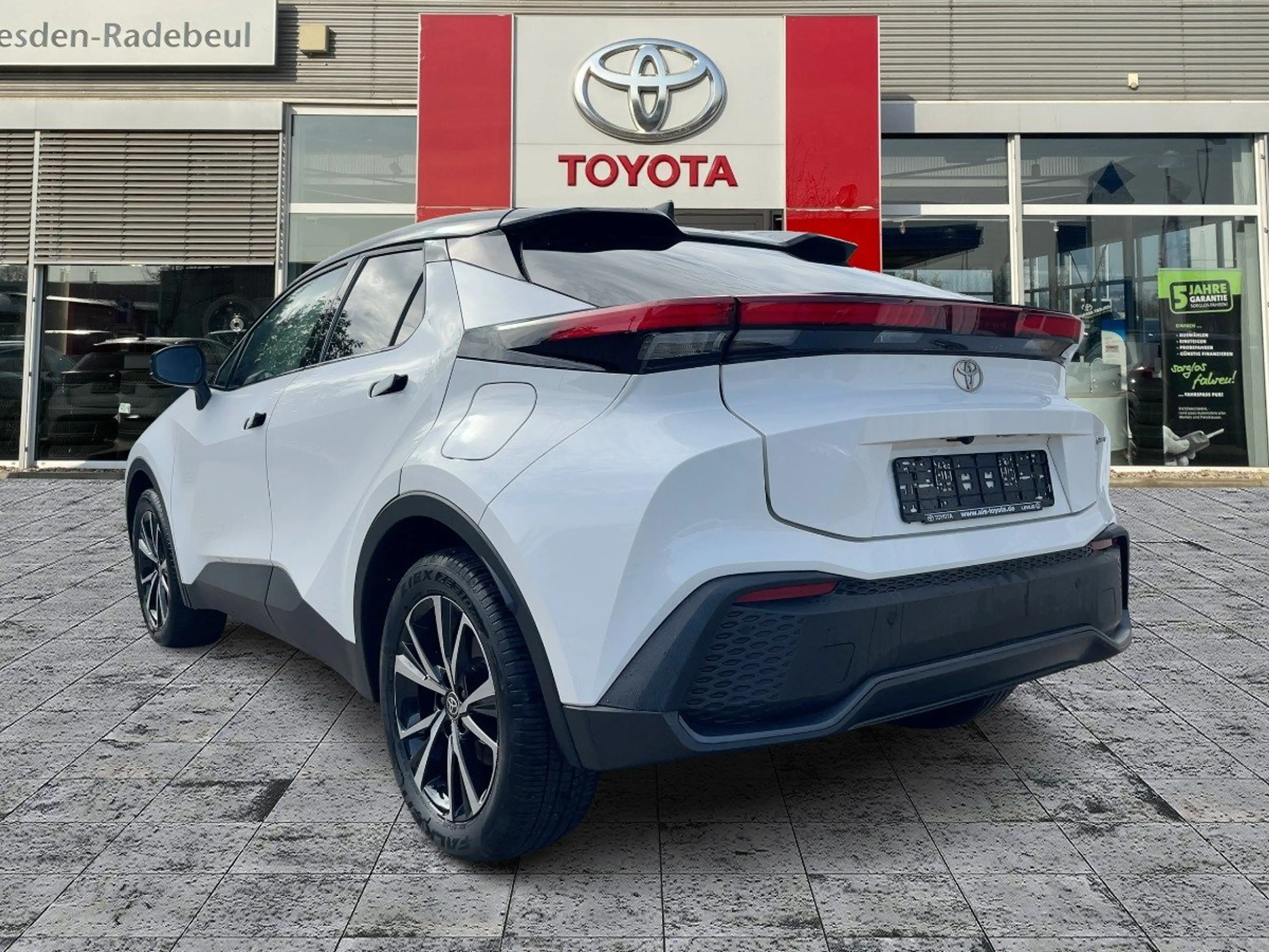 Toyota C-HR 2.0 Plugin Teamplayer Navi*ACC*KAM*SHZ*DAB — photo 7