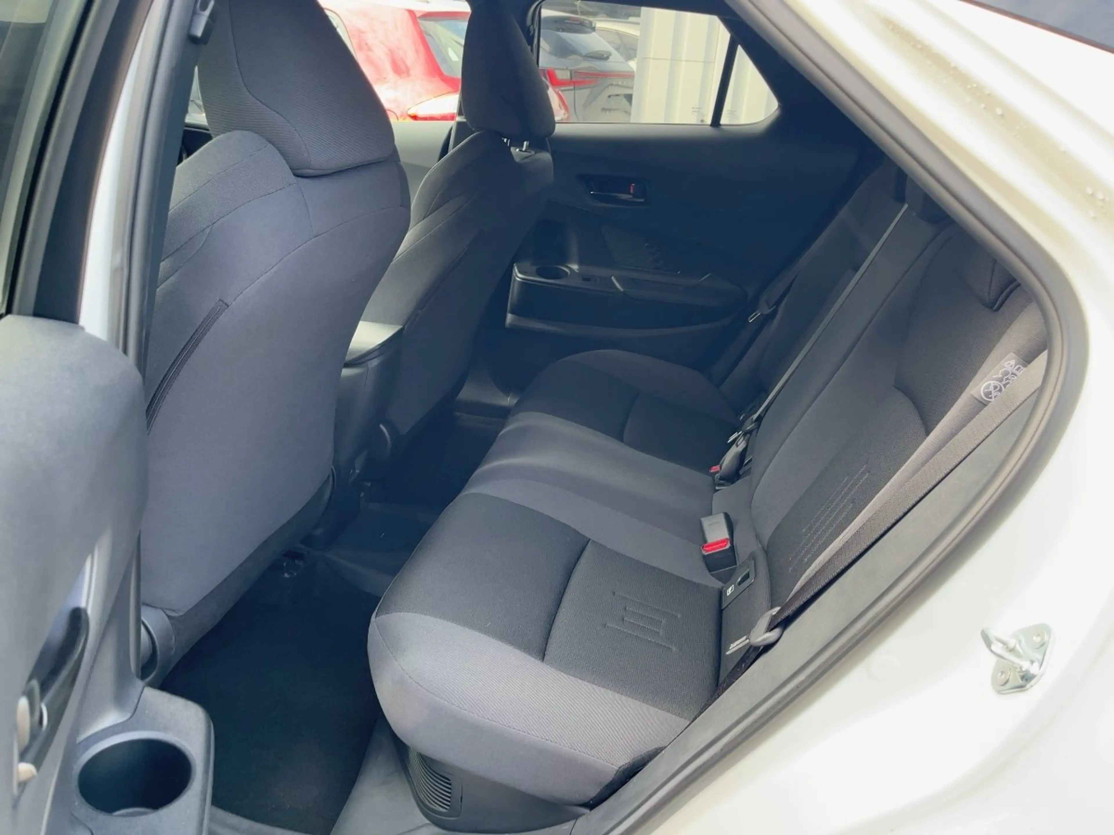 Toyota C-HR 2.0 Plugin Teamplayer Navi*ACC*KAM*SHZ*DAB — photo 11