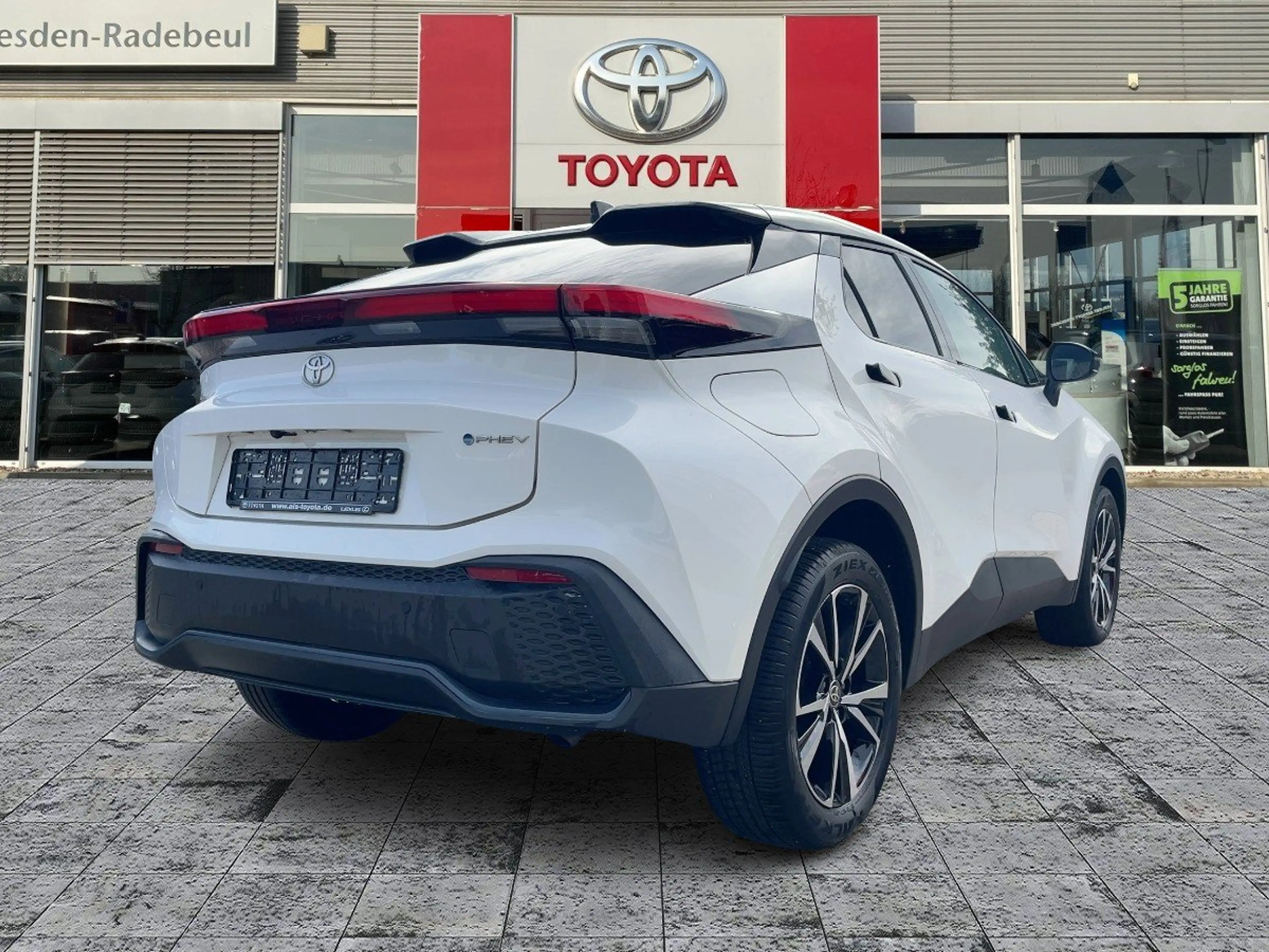 Toyota C-HR 2.0 Plugin Teamplayer Navi*ACC*KAM*SHZ*DAB — photo 8