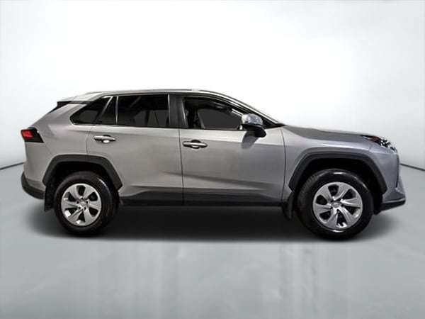 2023 Toyota RAV4 LE — снимка 1