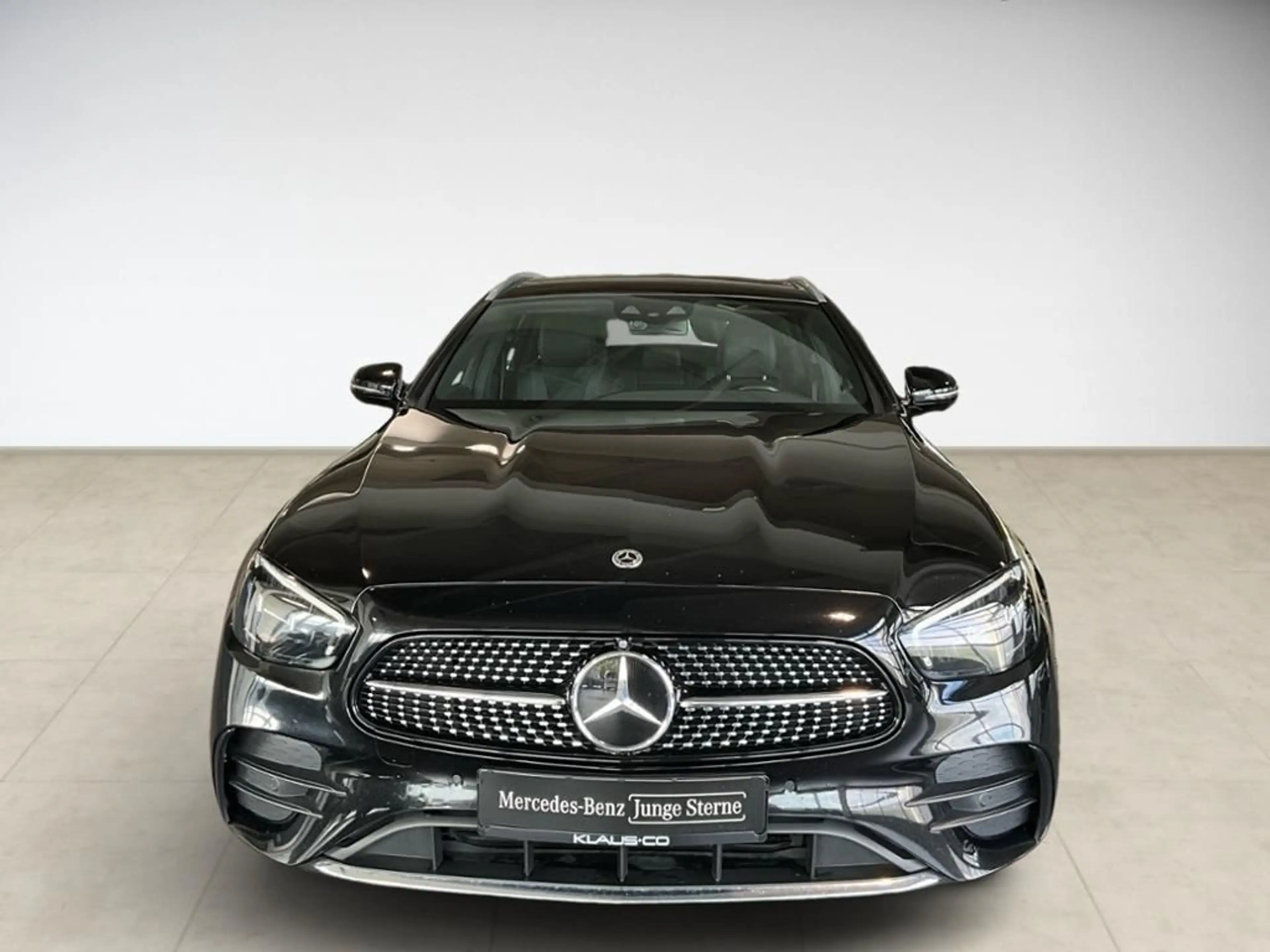 Mercedes-Benz E 400 d T 4MATIC AMG Style 360 ACC AUT Kam. LED — photo 2