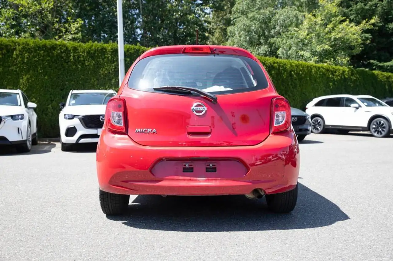Nissan Micra снимка Nissan Micra