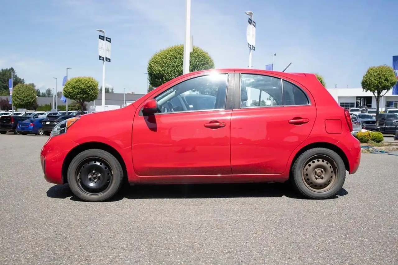 Nissan Micra снимка Nissan Micra