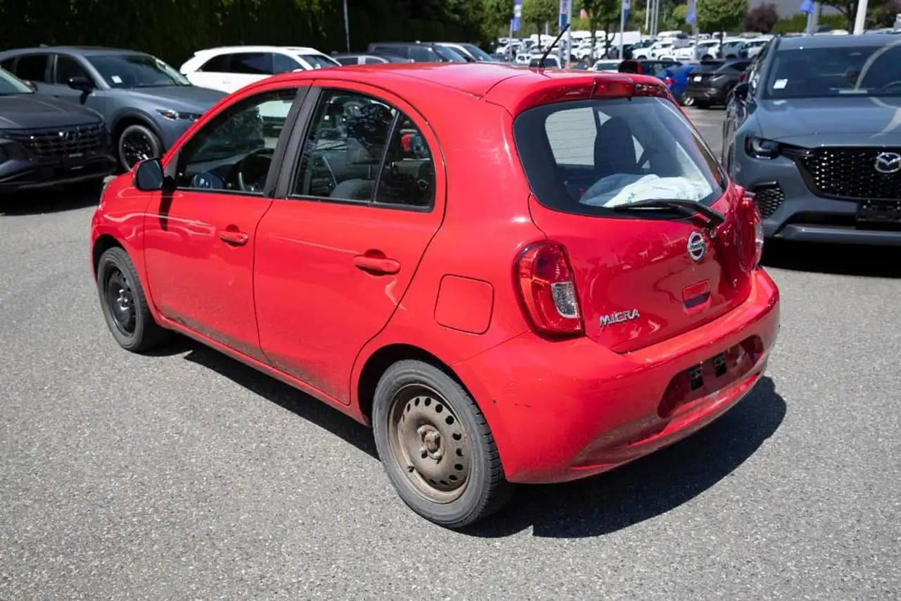 Nissan Micra снимка Nissan Micra
