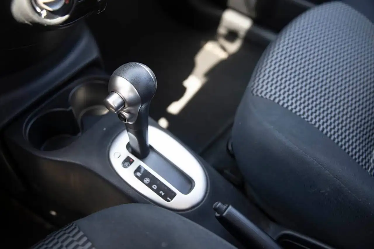 Nissan Micra снимка Nissan Micra
