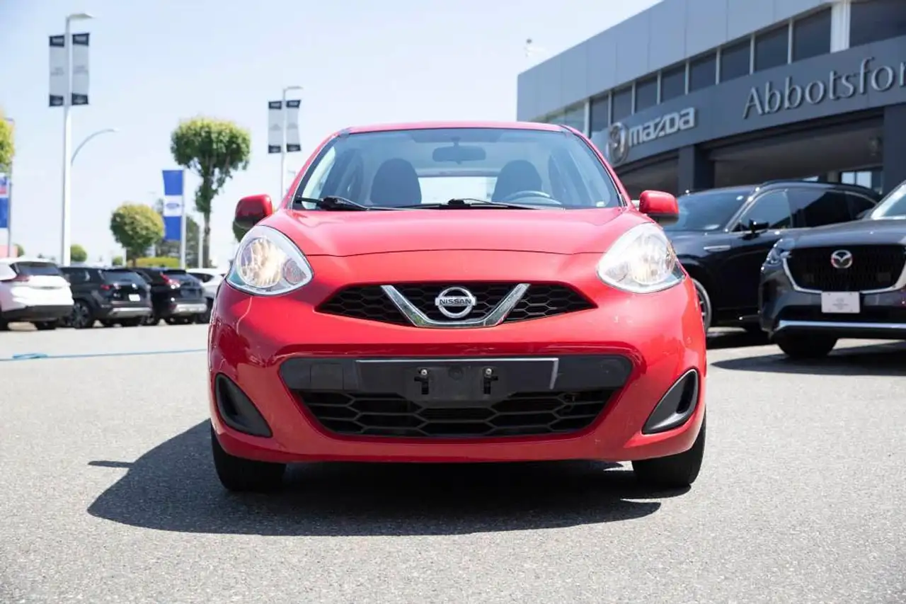 Nissan Micra снимка Nissan Micra