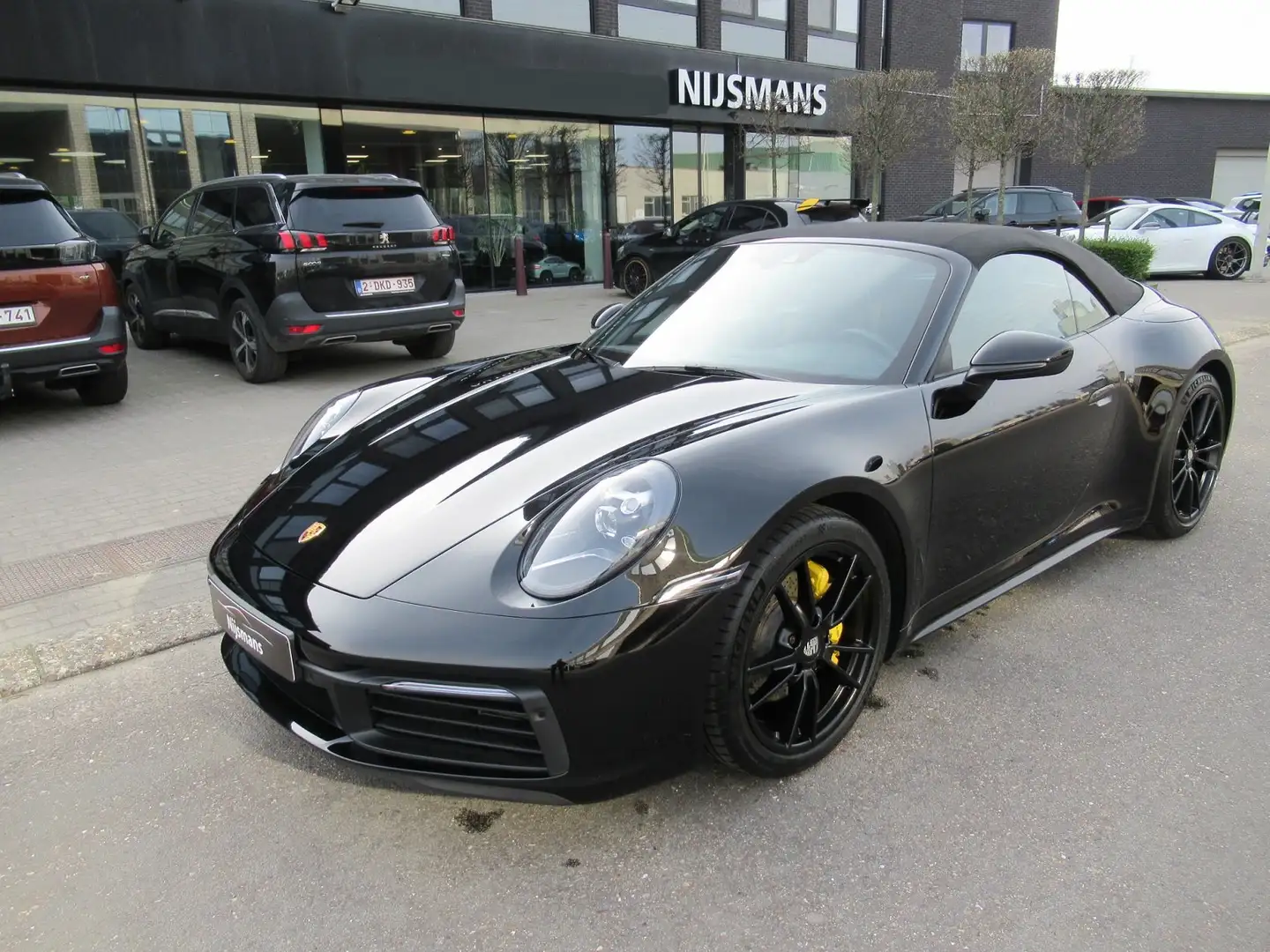 Porsche 911 992 Carrera Cabrio 3.0 Turbo-Sport Chrono Plus-PDK Schwarz - 2