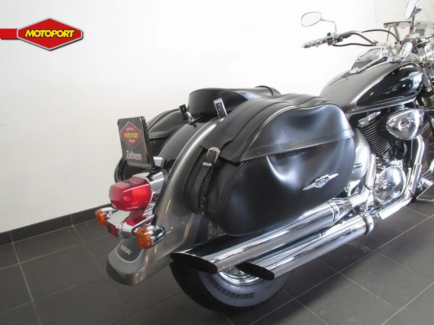 Suzuki VL 800 VOLUSIA Grau - 2