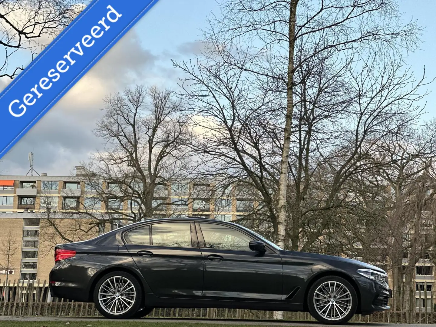 BMW 530 5-serie 530e xDrive iPerformance High Executive Grau - 2