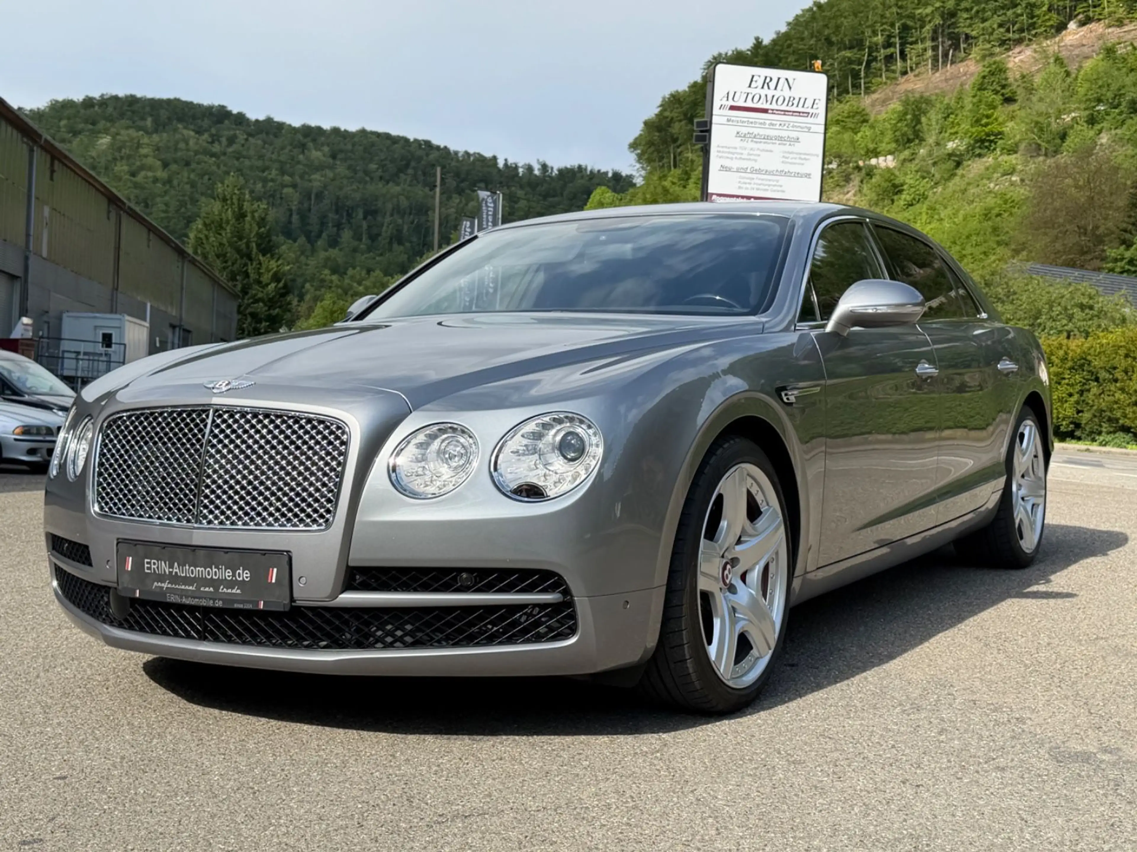 Bentley Flying Spur V8 * RSE+TV/MULLINER 21 ZOLL/ ACC*1A — photo 13