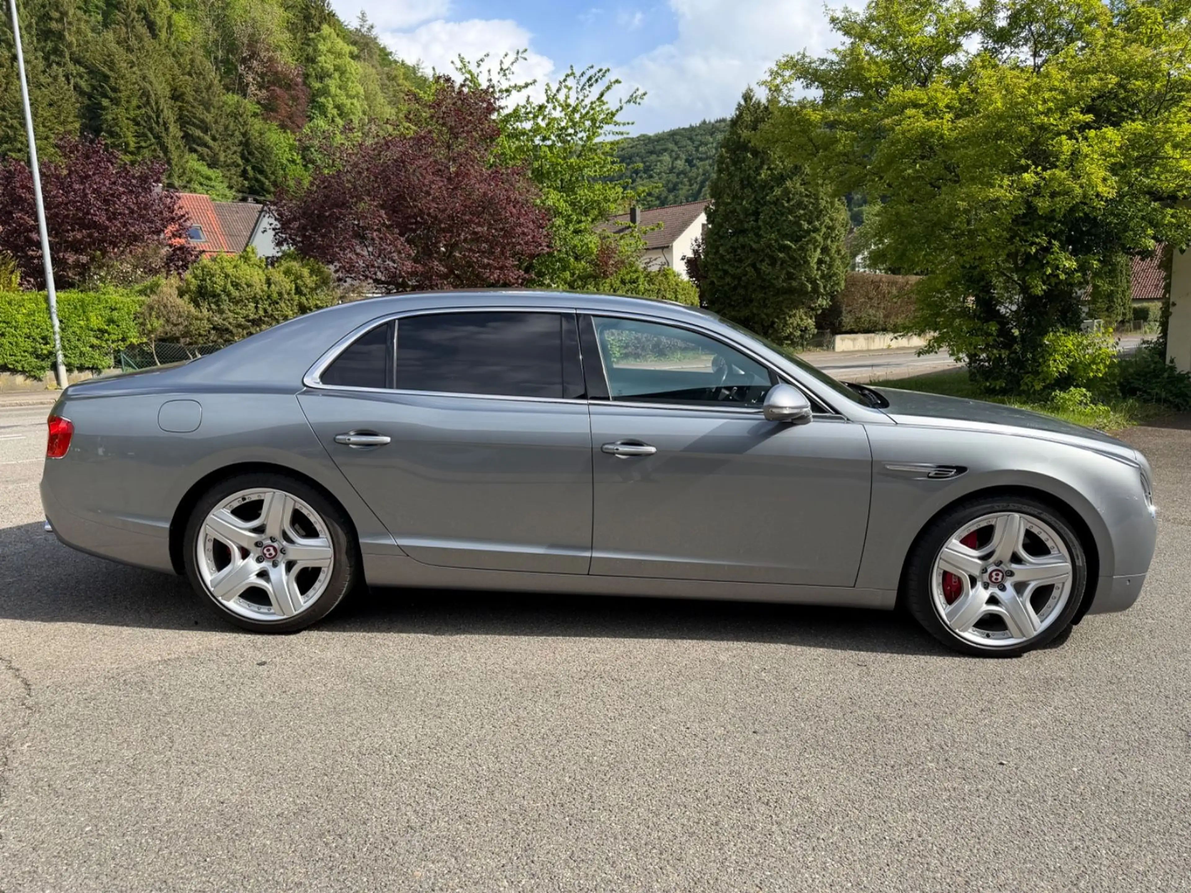 Bentley Flying Spur V8 * RSE+TV/MULLINER 21 ZOLL/ ACC*1A — photo 8