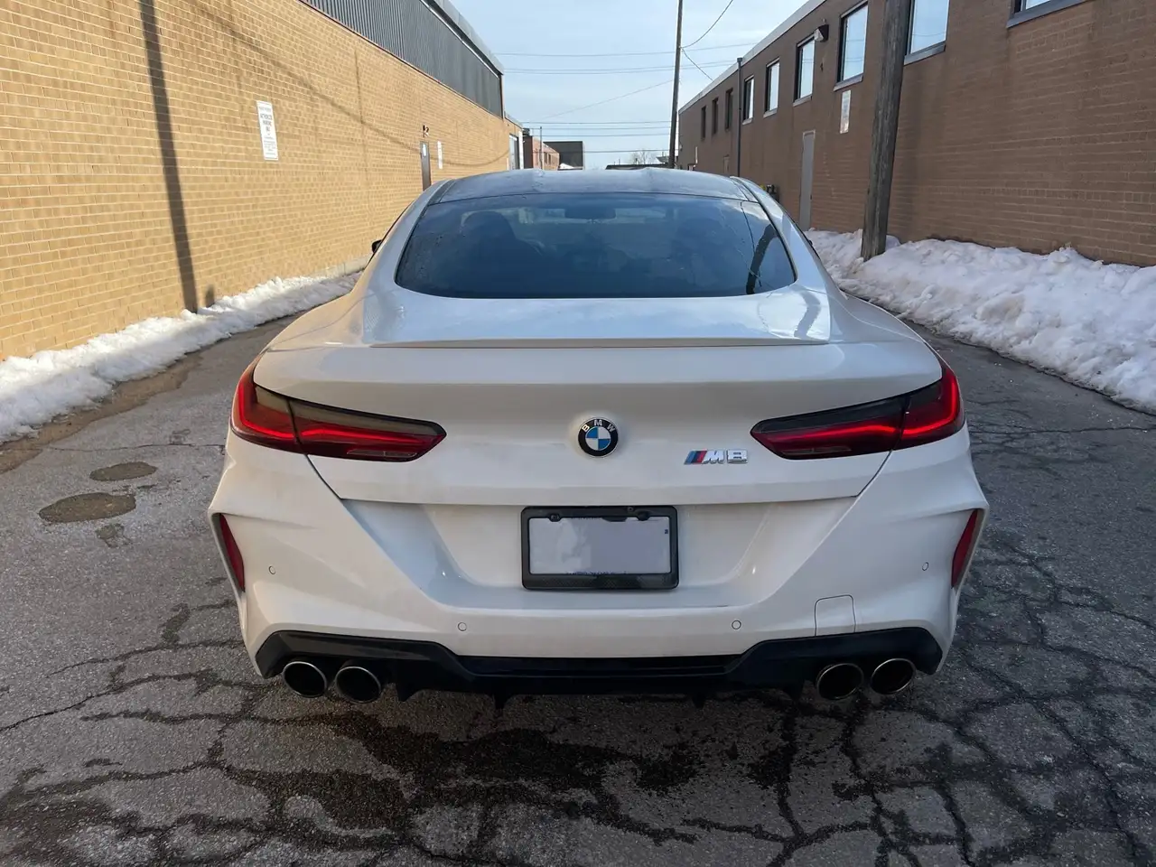 BMW M8 снимка BMW M8
