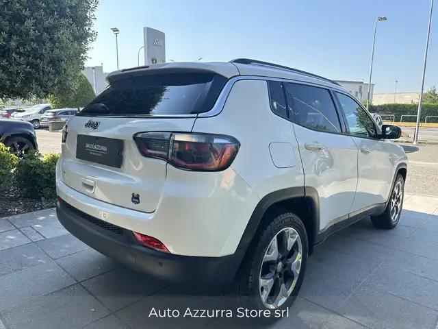 Jeep Compass view 4