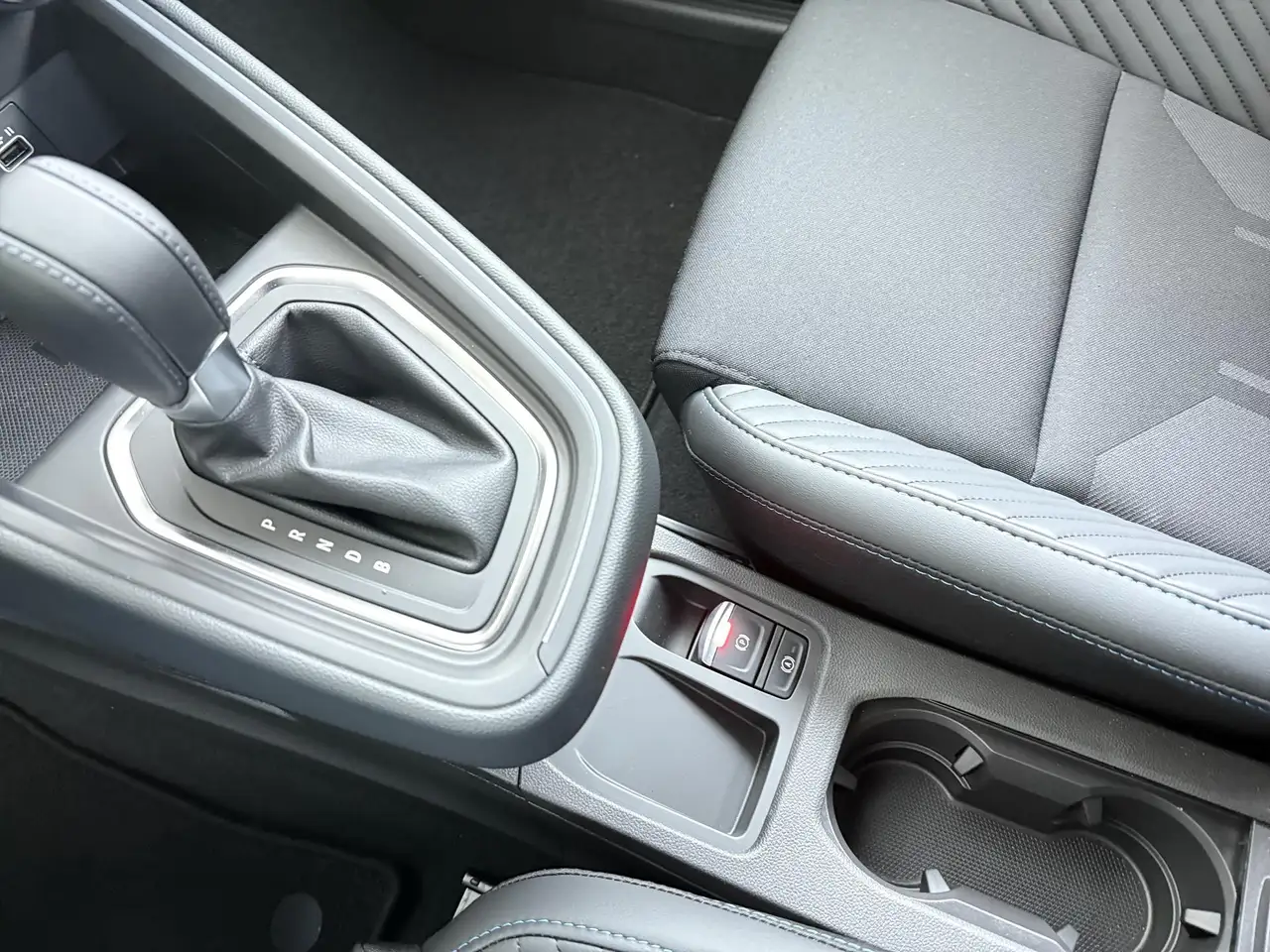 Renault Clio 2026 — фото 12
