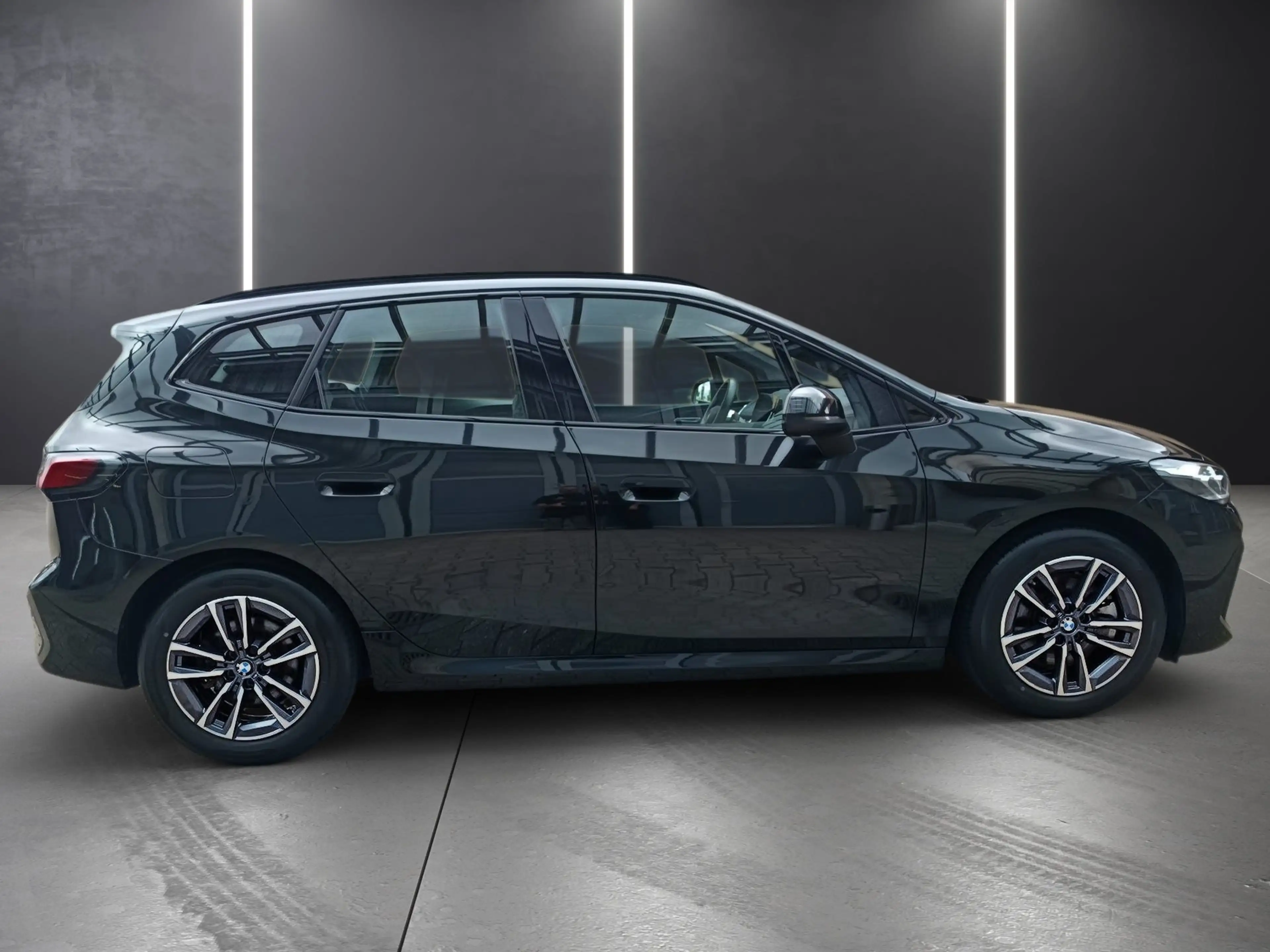 BMW 223 i xDrive Active Tourer+M SPORTPAKET+PANORAMA+ANH.K — photo 5