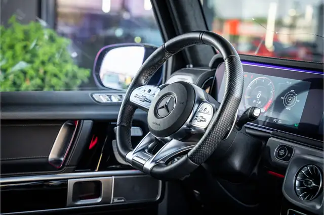 Mercedes-Benz G-Class view 11