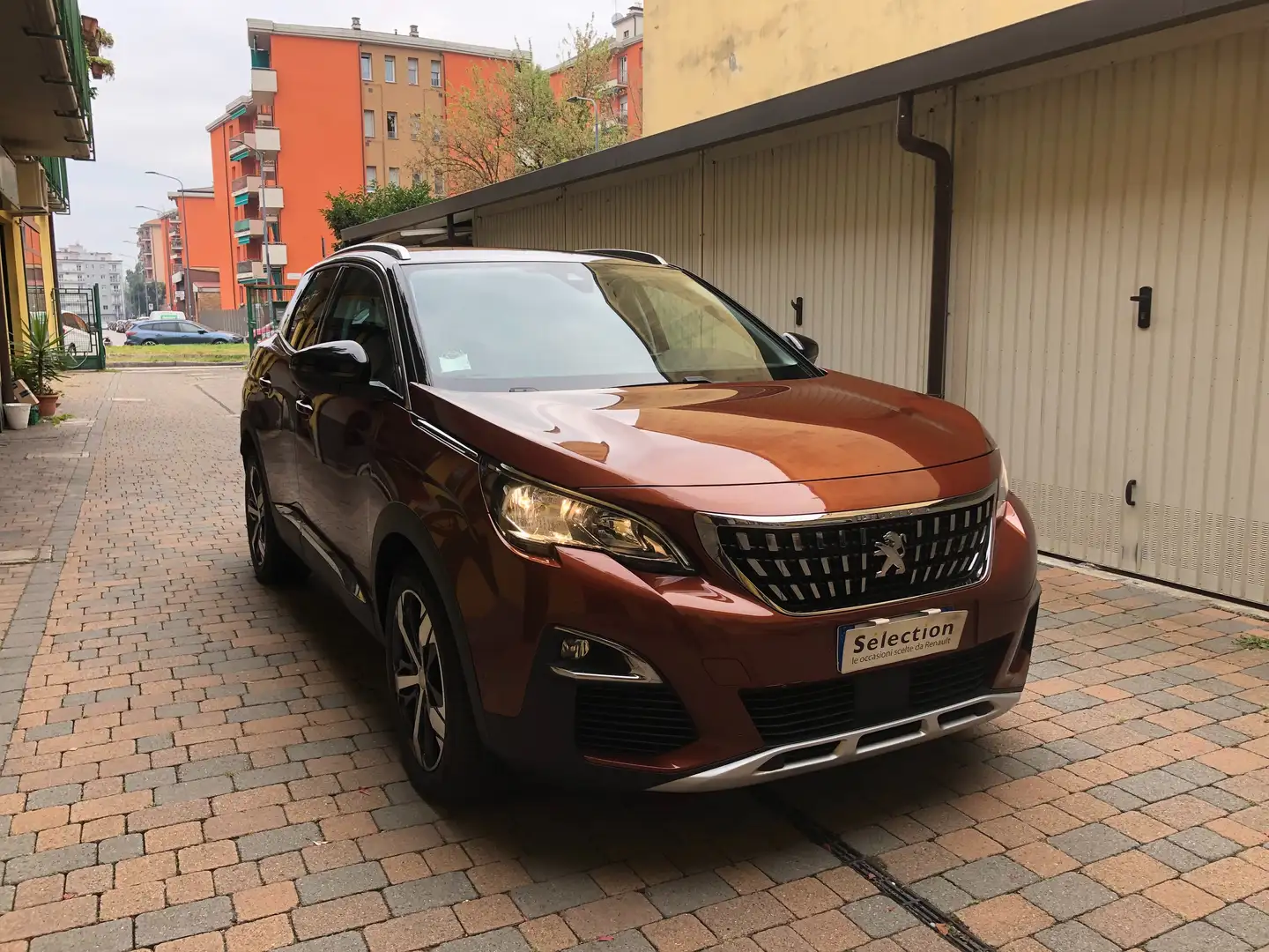 Peugeot 3008 3008 1.2 puretech t Allure s Marrone - 2