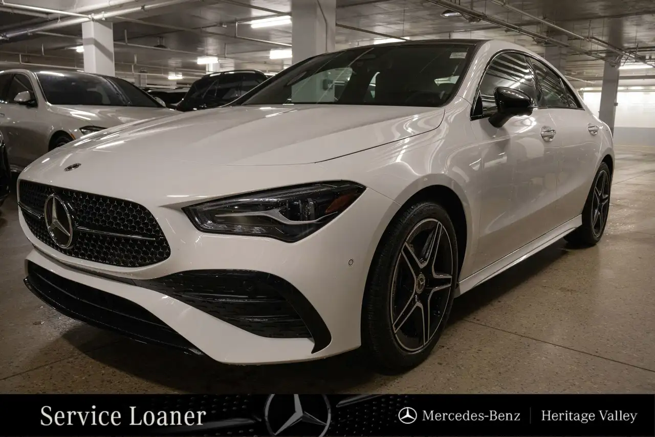 Mercedes-Benz CLA снимка Mercedes-Benz CLA
