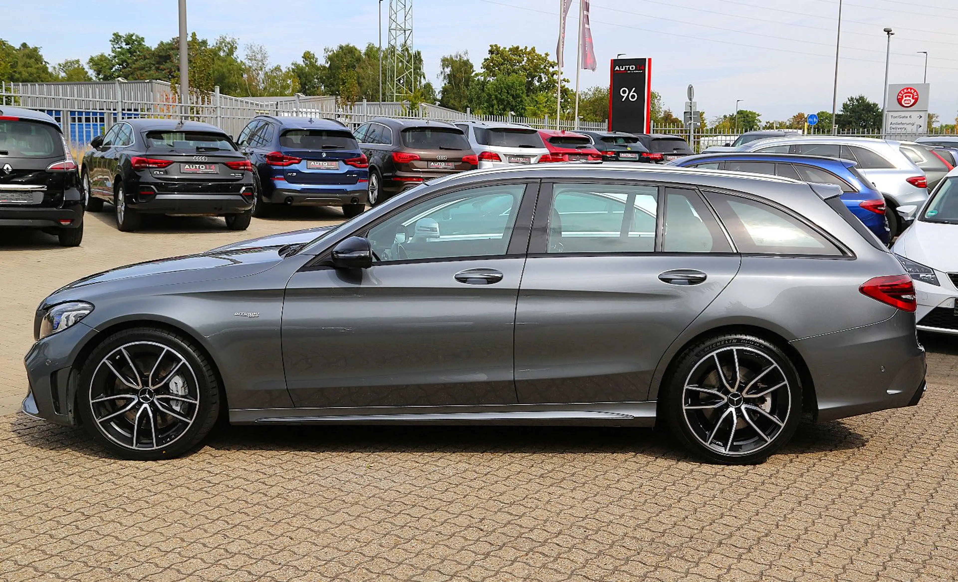 Mercedes-Benz C 43 AMG T AMG 4M Sportabgas Panorama Comand Kamera — photo 9