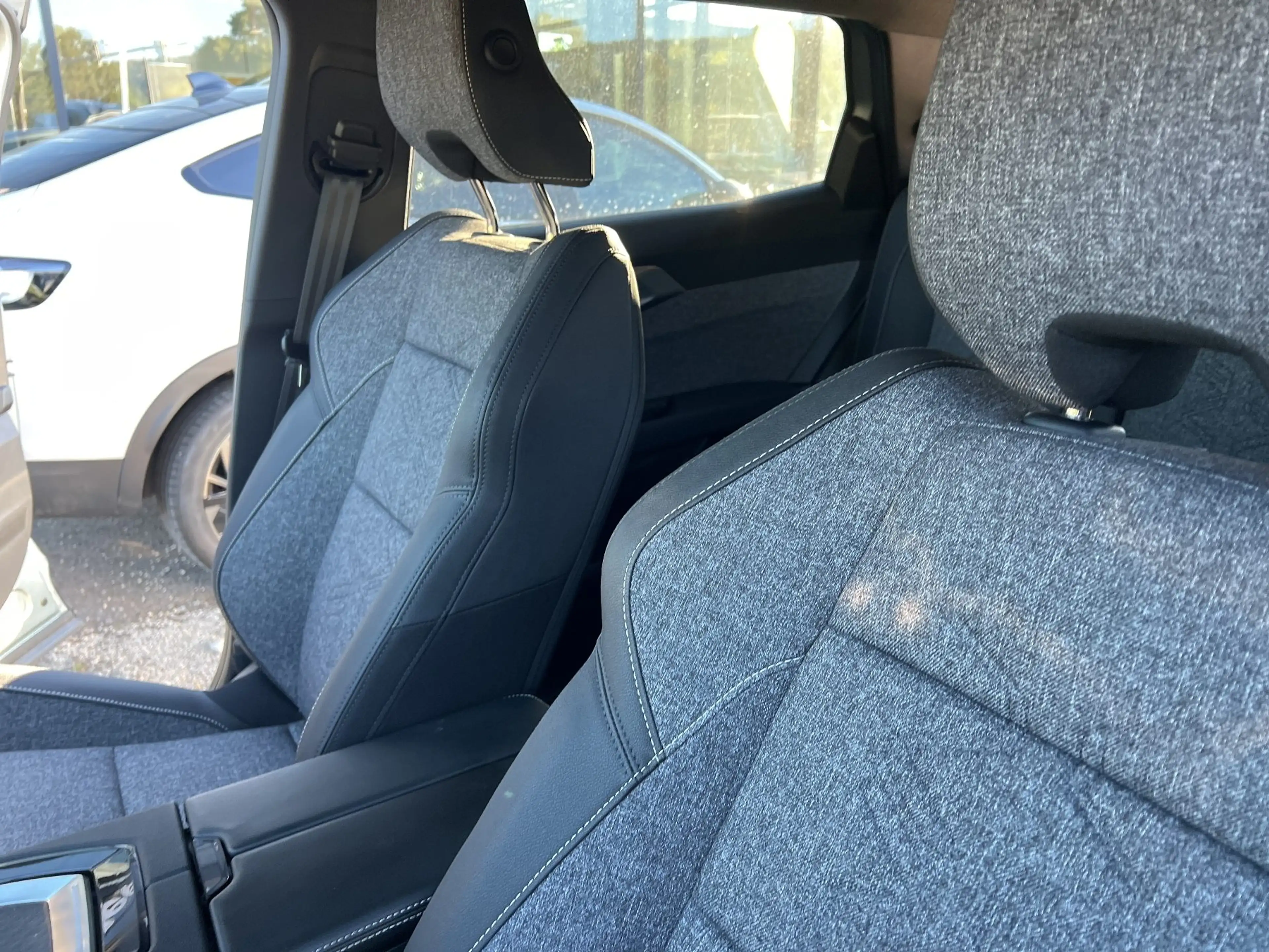 Renault Espace VI 1.2 E-TECH Hybrid 200 Techno 7-Sitze — photo 9