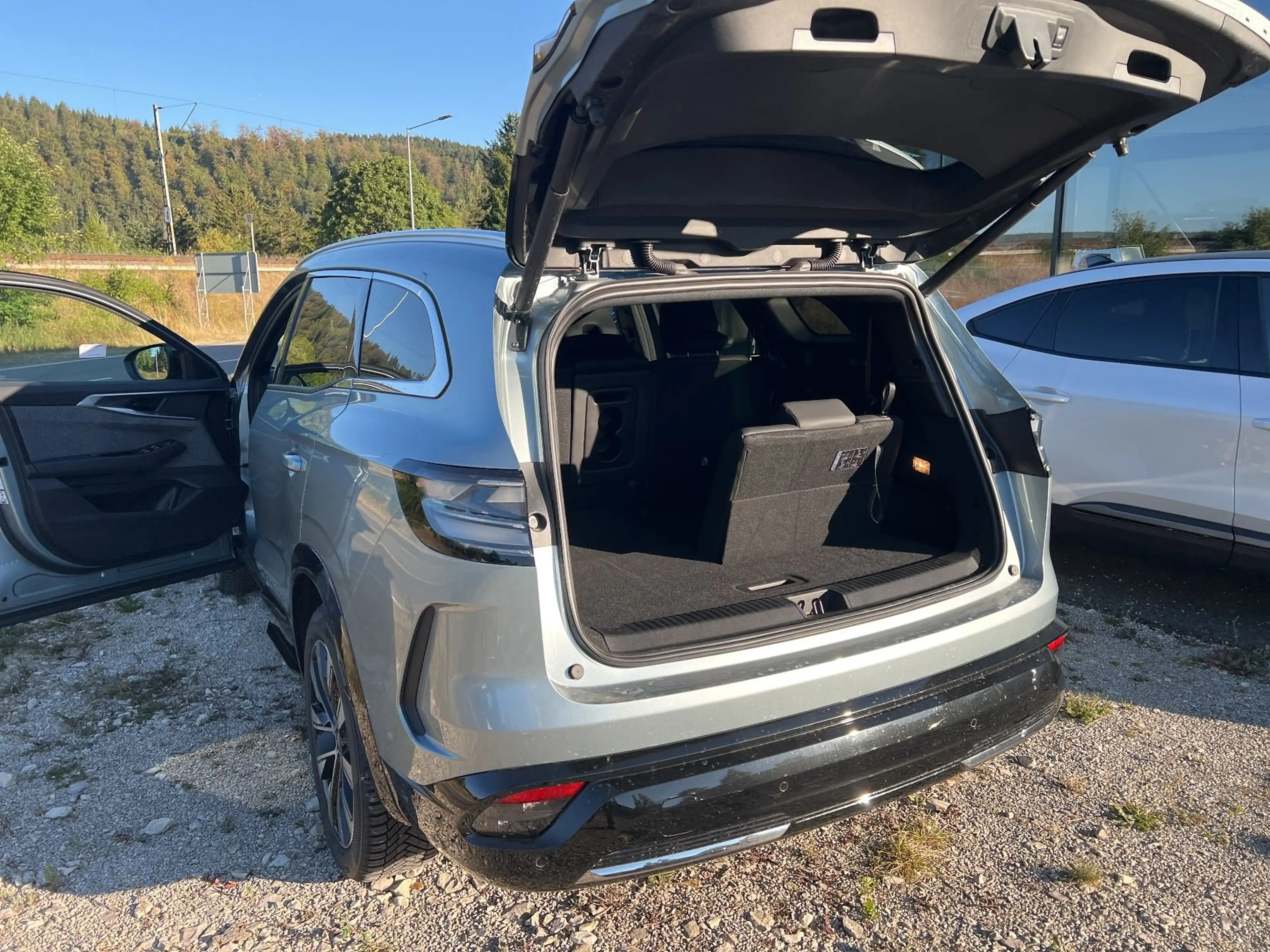 Renault Espace VI 1.2 E-TECH Hybrid 200 Techno 7-Sitze — photo 5
