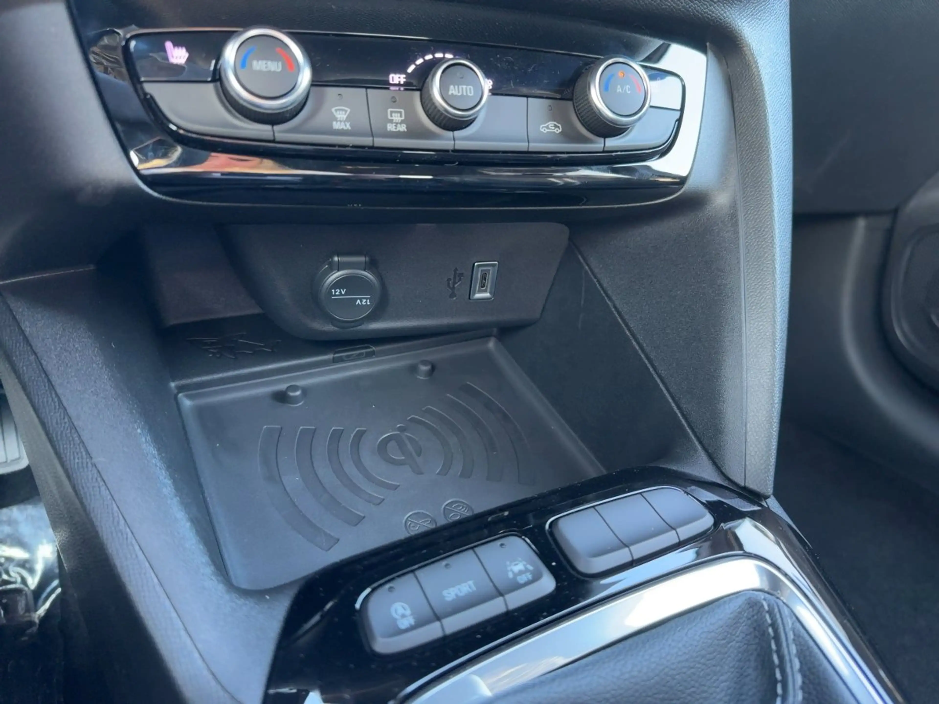 Opel Corsa GS *KAMERA+PDC+Allwetter+LHZ* CAM DynLicht — photo 15