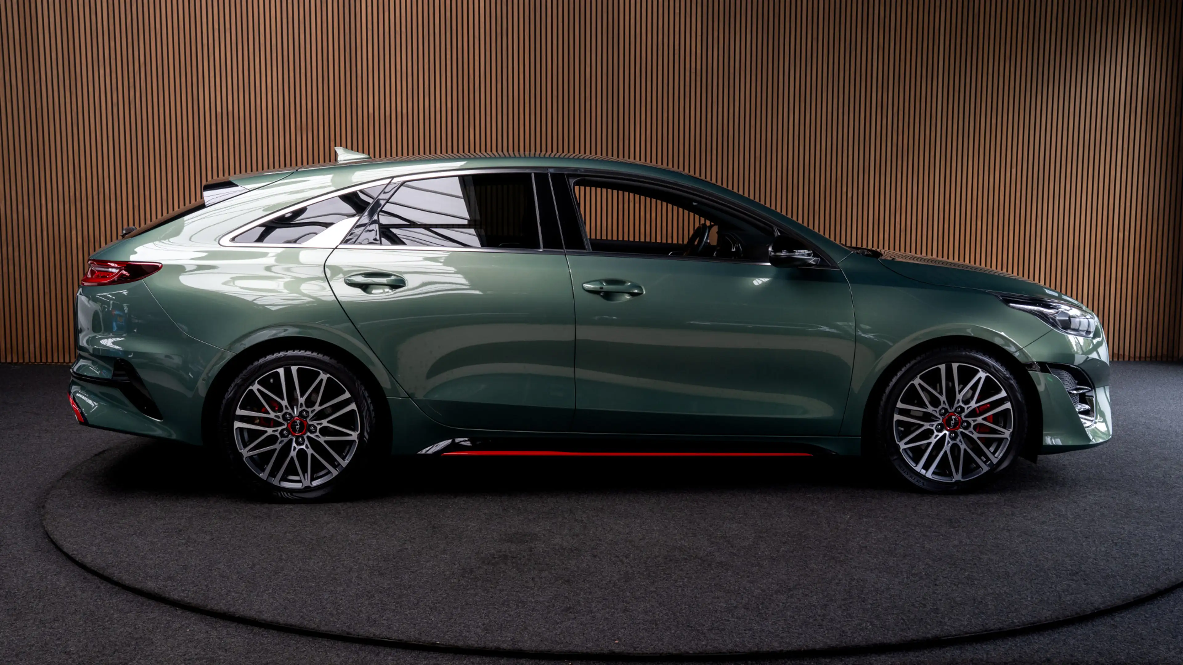 Kia ProCeed / pro_cee'd 1.6 T-GDi GT 204pk Leer Camera Memory seats Navi P — photo 6