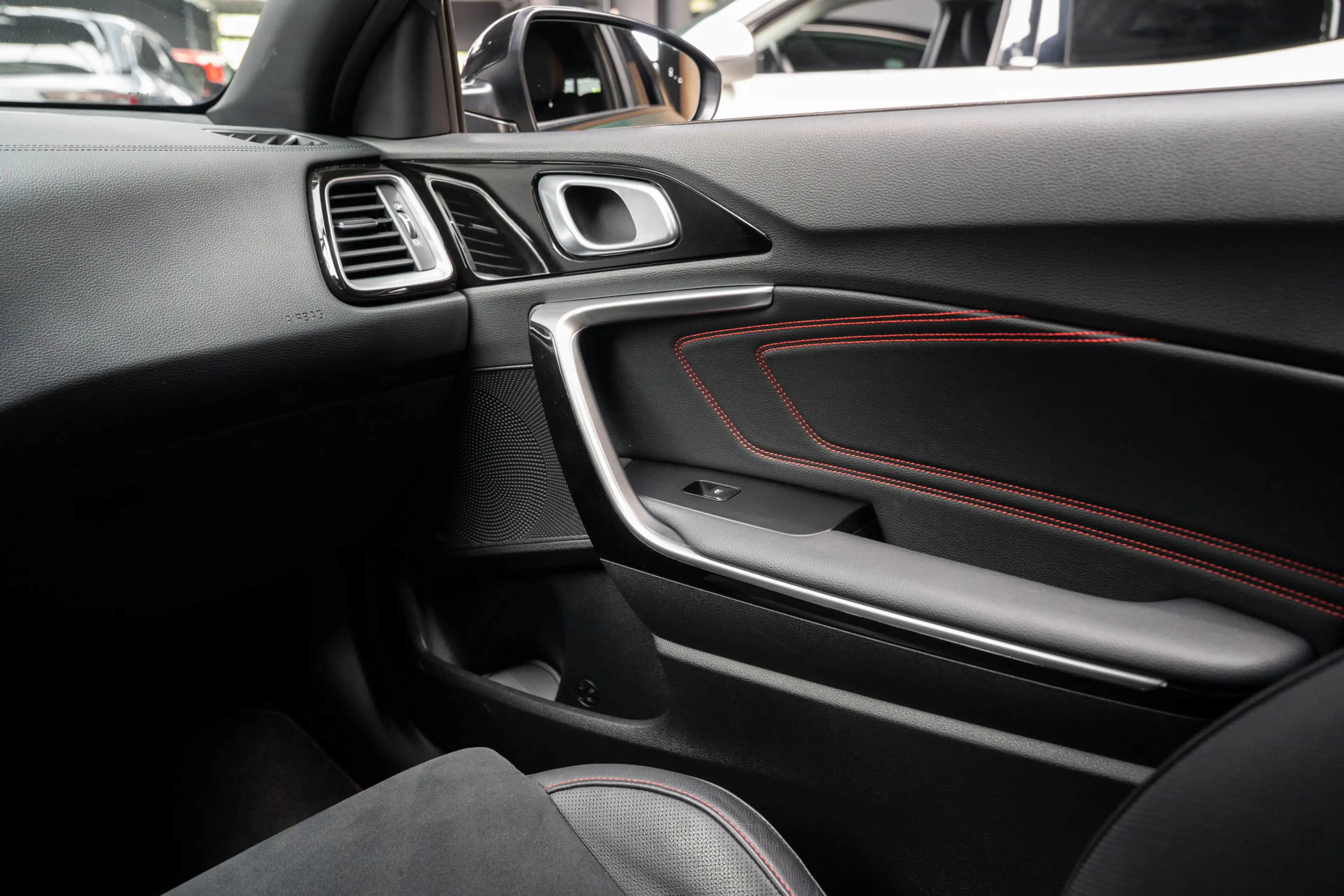 Kia ProCeed / pro_cee'd 1.6 T-GDi GT 204pk Leer Camera Memory seats Navi P — photo 32