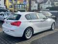 BMW 120 i Advantage *Tempomat*Einparkhilfe*AHK* Weiß - thumbnail 2