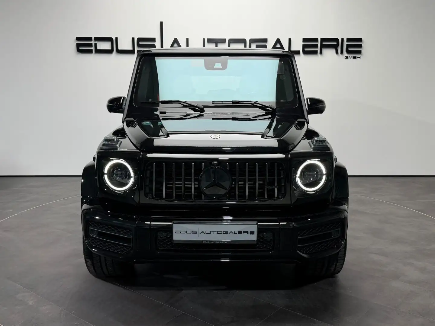 Mercedes-Benz G 63 AMG Manufaktur Superior Interieur ACC Night Schwarz - 2