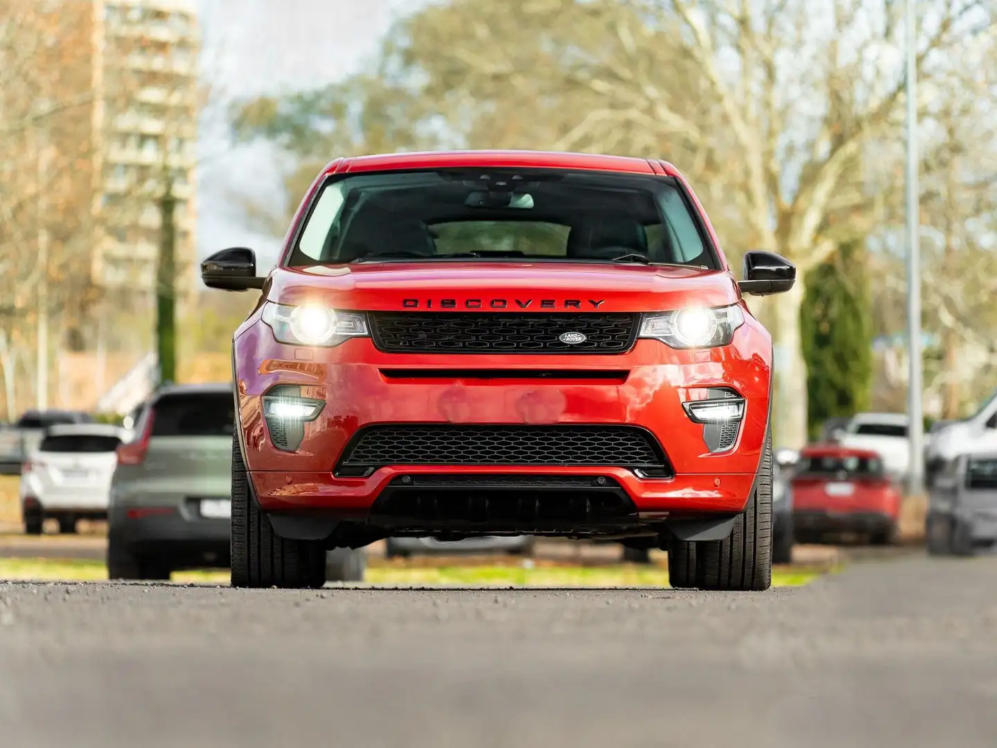 Land Rover Discovery Sport TD4 Aut. SE Dynamic/LEDER/Automatik/Bi-XENON/NAVI Roşu - 2