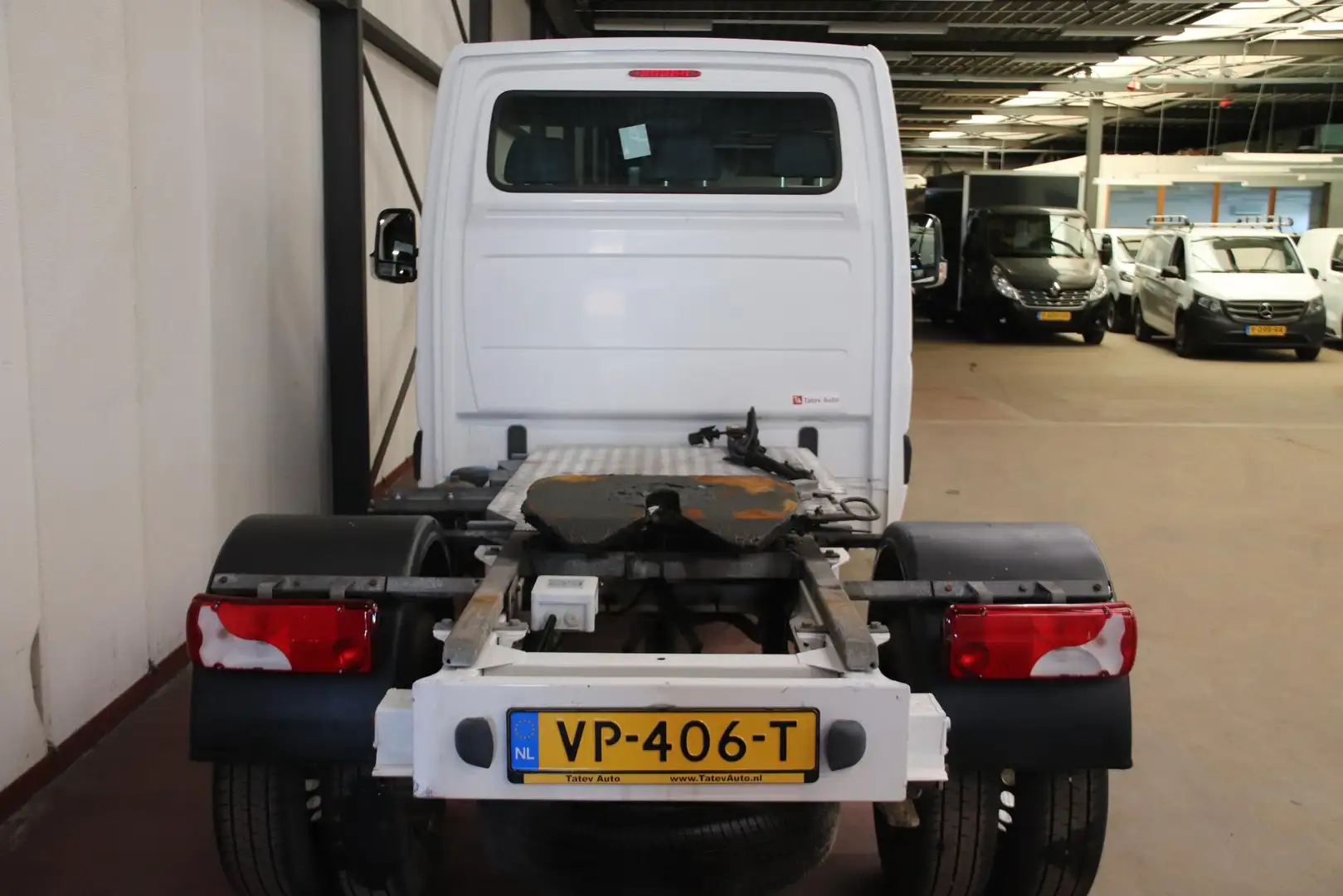 Volkswagen Crafter 46 2.0 TDI BE TREKKER Wit - 2