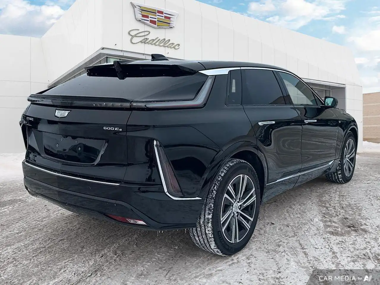 Cadillac Lyriq снимка Cadillac Lyriq