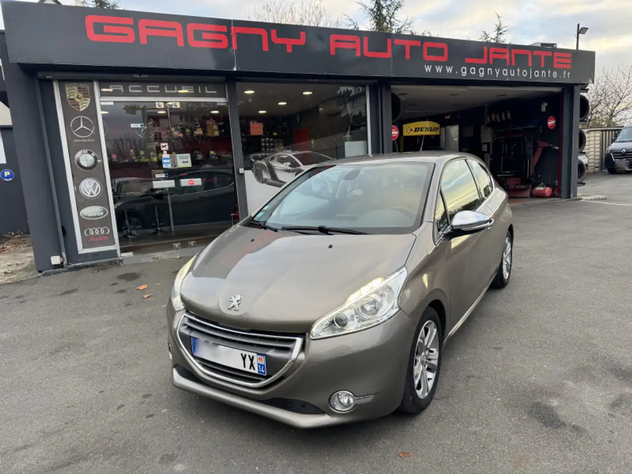 Peugeot 208 1.6 VTI ALLURE 3P