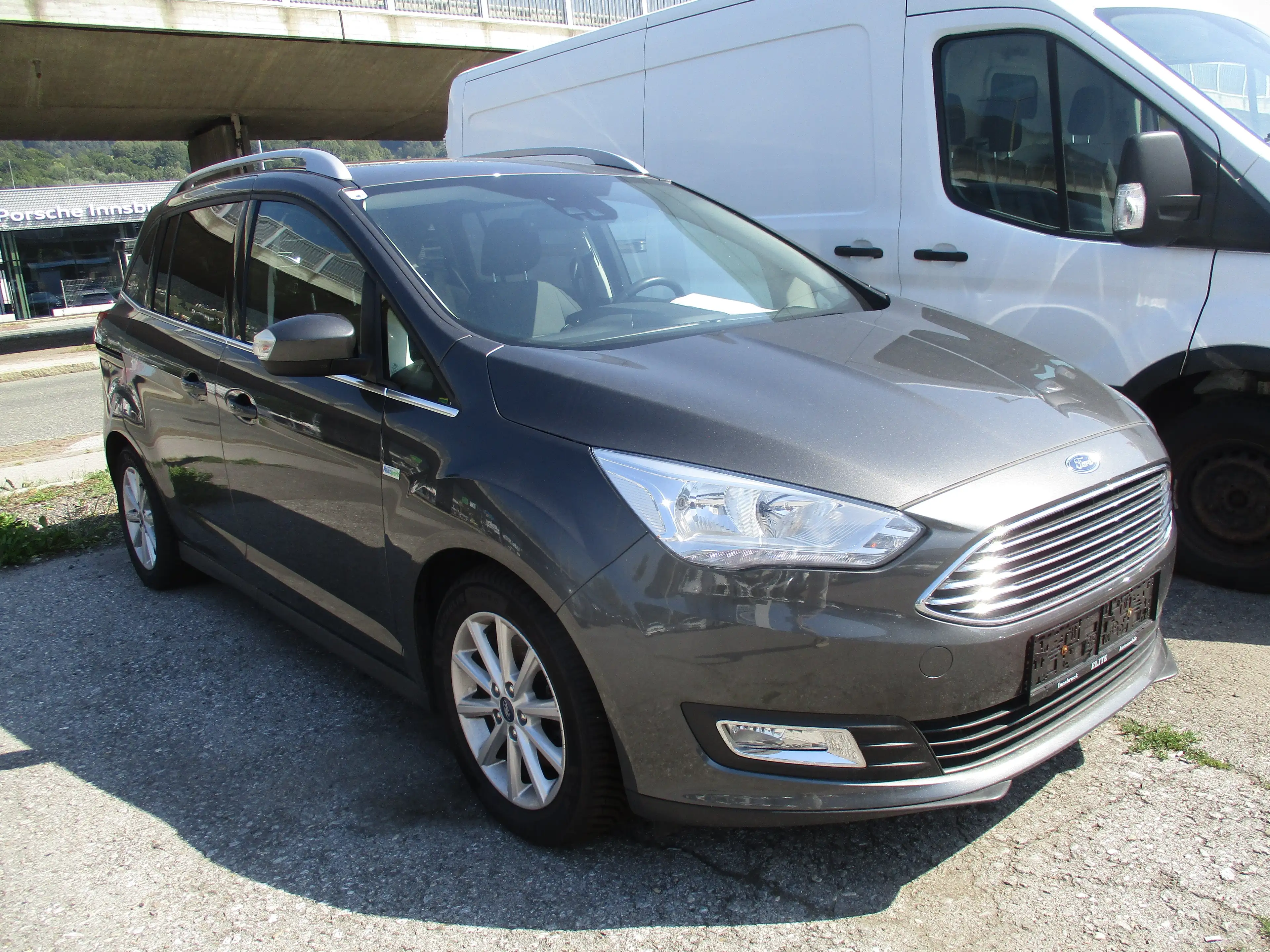 Ford Grand C-Max Titanium