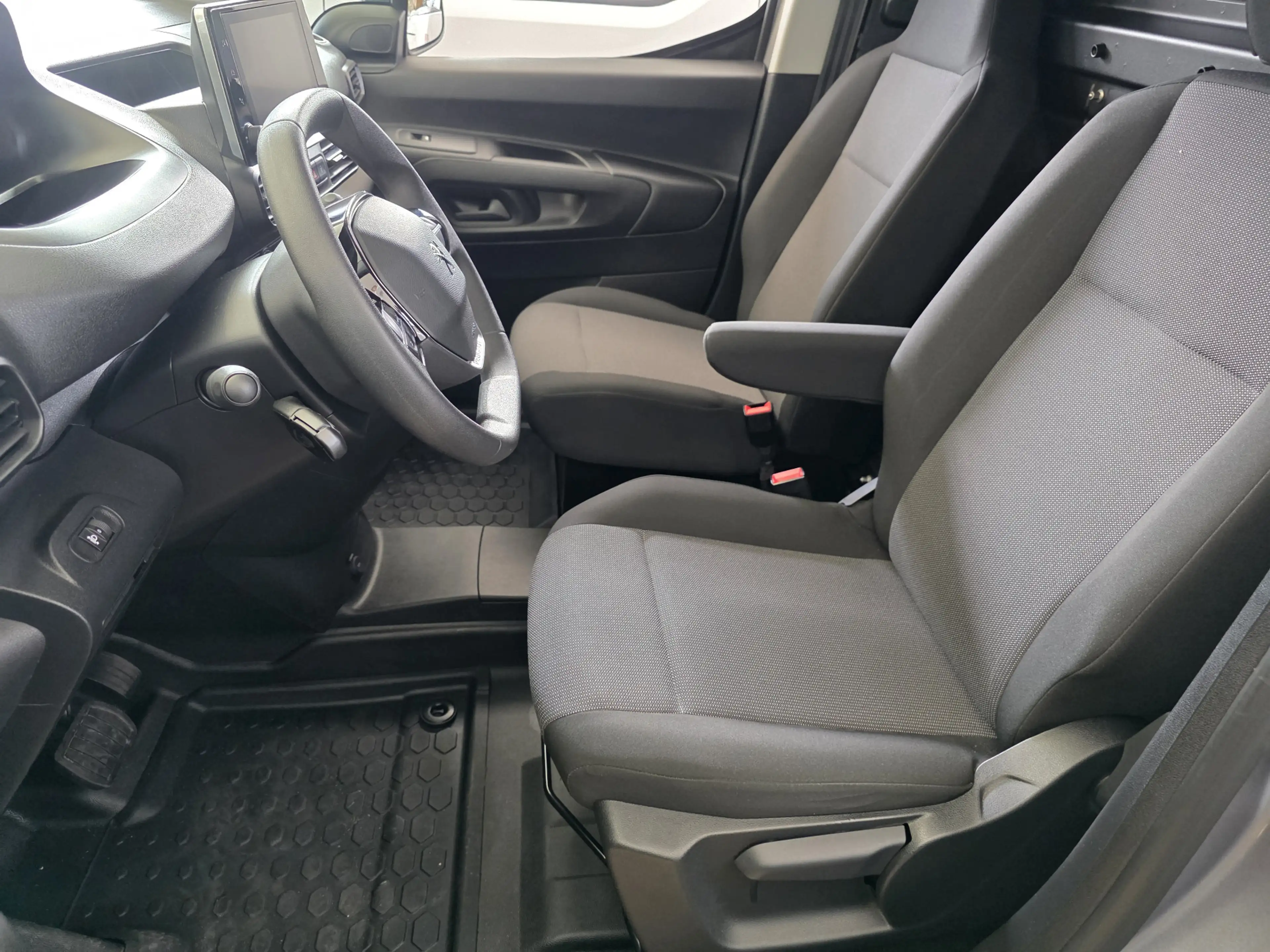 Peugeot Partner e-Partner 50 kWh Airco Cruisecontrol Sportvelgen — photo 13