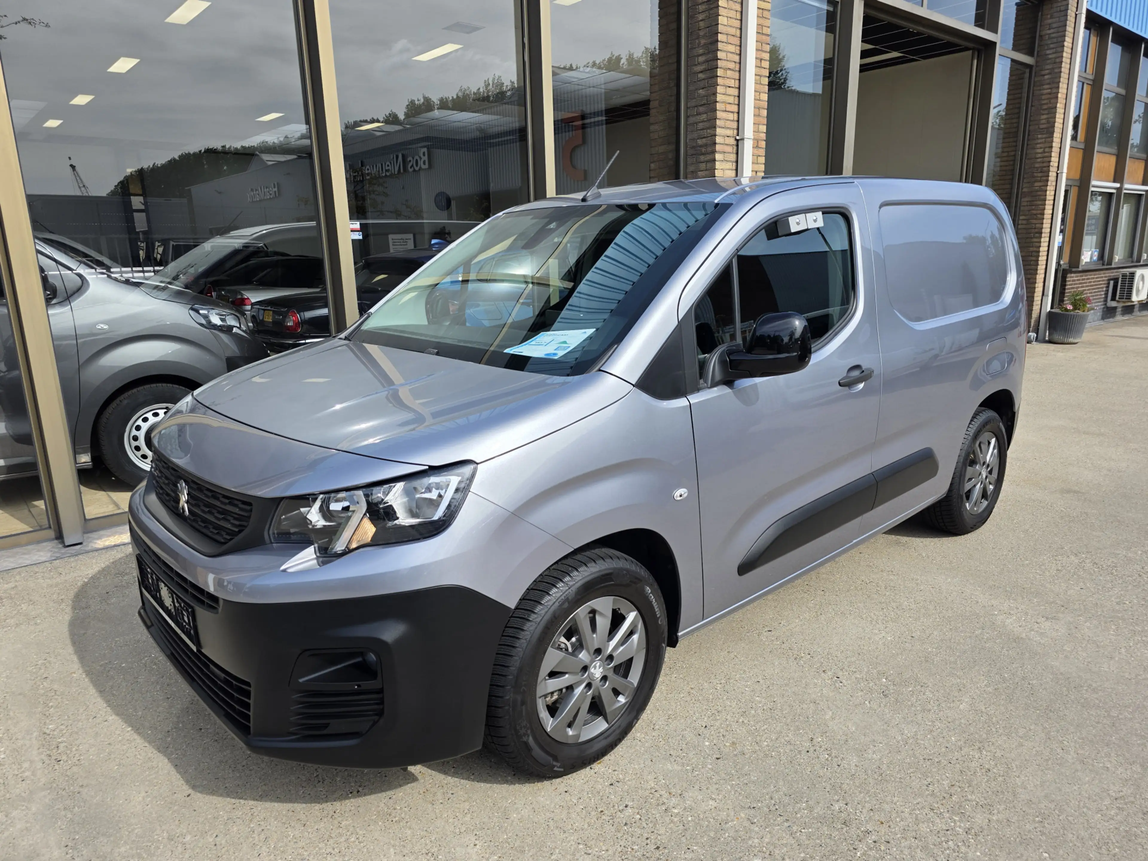 Peugeot Partner e-Partner 50 kWh Airco Cruisecontrol Sportvelgen — photo 3