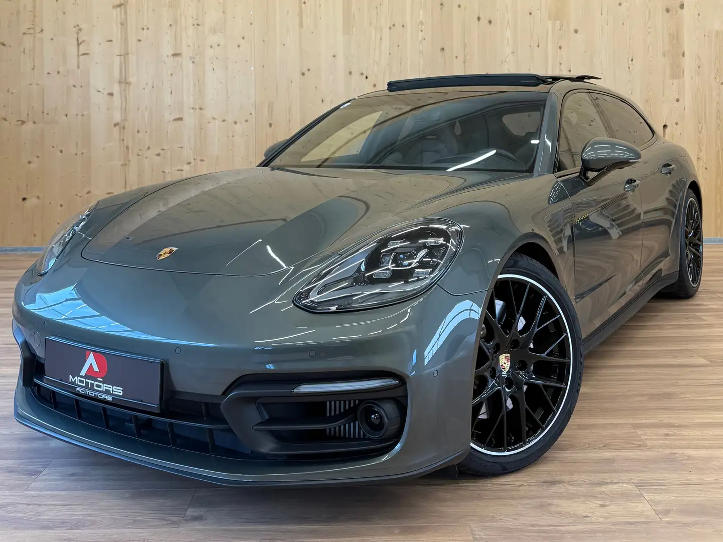 Porsche Panamera Panamera 4 E-Hybrid Platinum Edition Grün - 1
