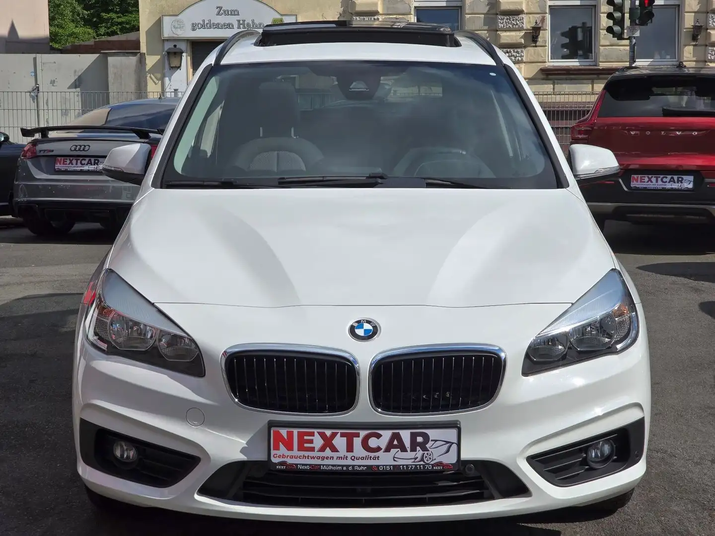 BMW 218 i 2er Gran Tourer/Auto/Advantage/Pano/1Hand Weiß - 2