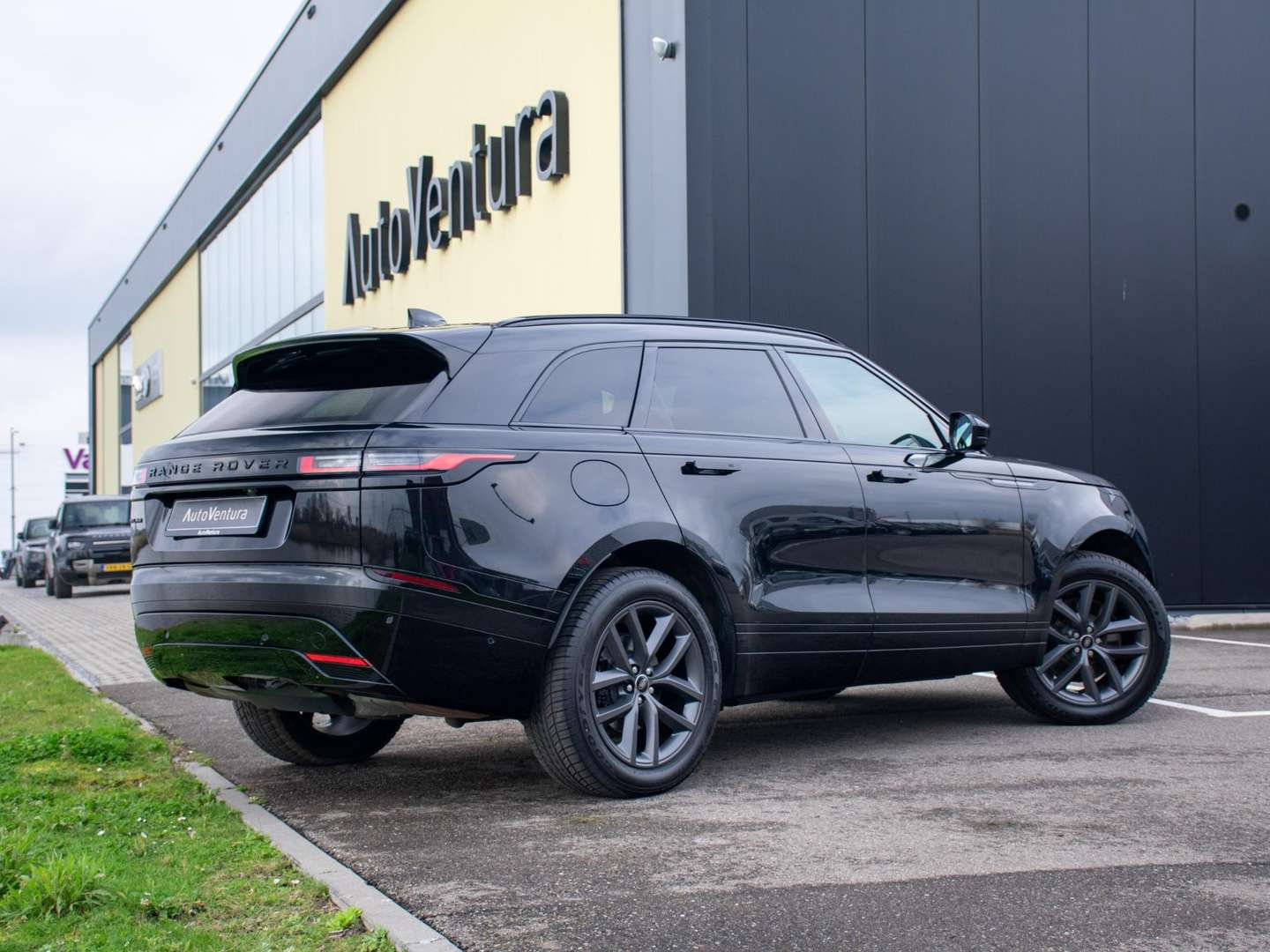 Land Rover Range Rover Velar 2.0 P400e AWD Dynamic SE PHEV -  - Joinsteer - #3