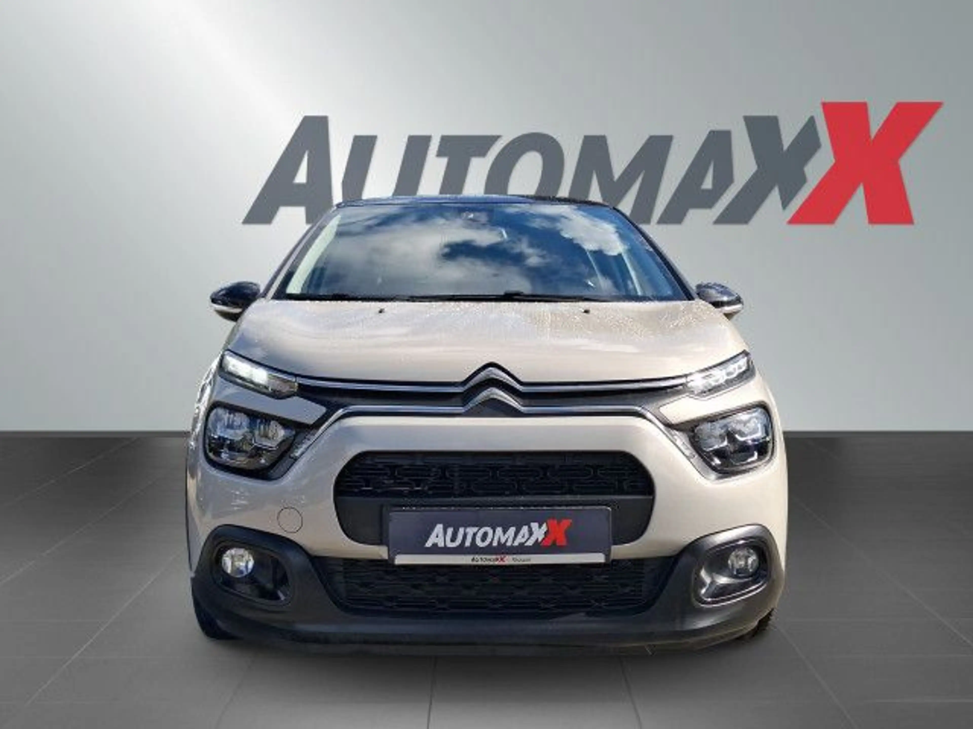 Citroen C35 C3 Pure Tech 82 SHINE Navi LED CarPlay Bluetooth — photo 8