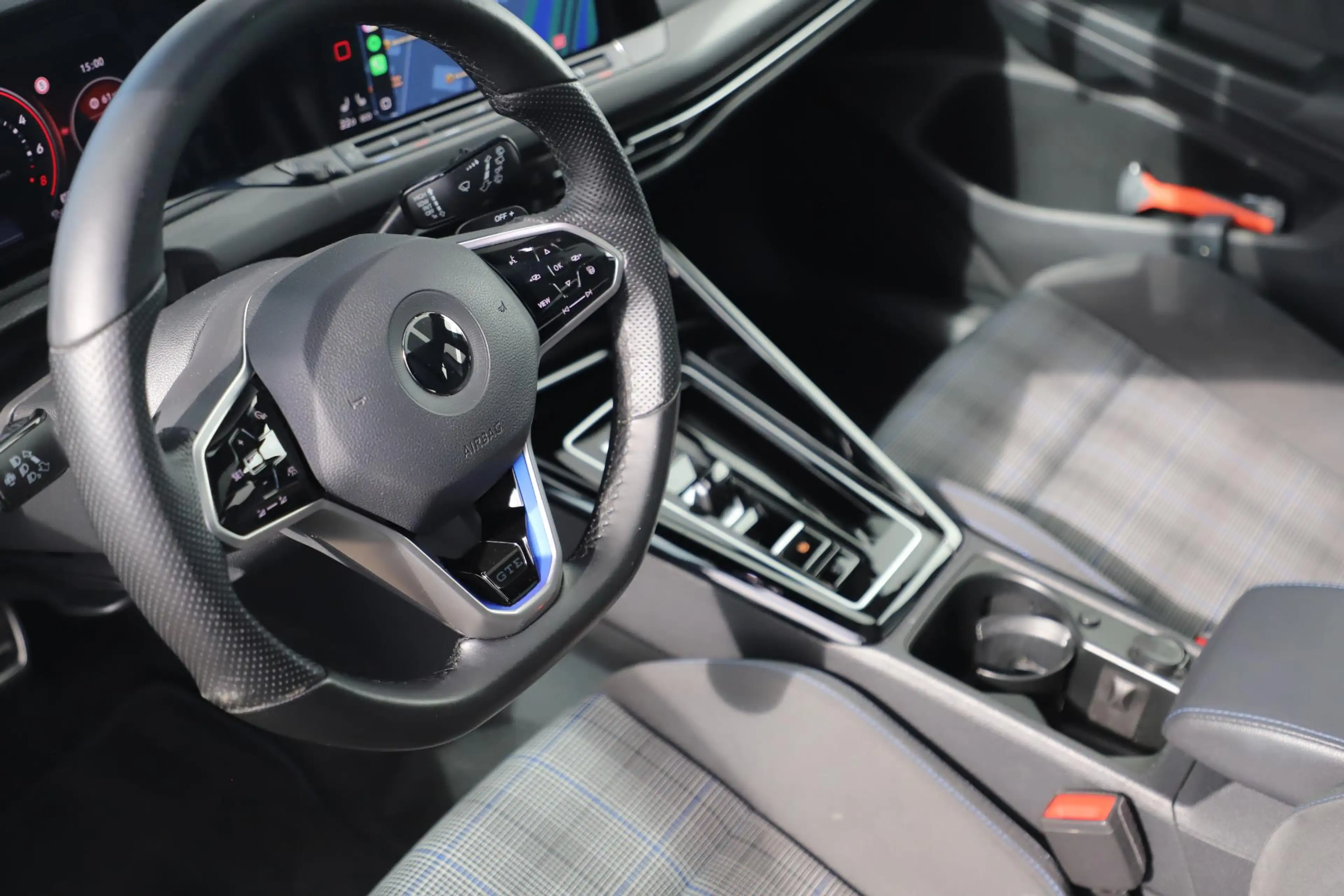 Volkswagen Golf GTE 1.4 eHybrid 245PK SOH 96% Panoramadak IQ Light 19 — photo 13