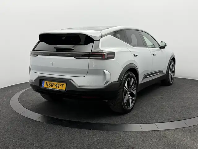 Polestar 3 view 7