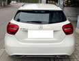 Mercedes-Benz A 180 A 180 d Premium Weiß - thumbnail 4