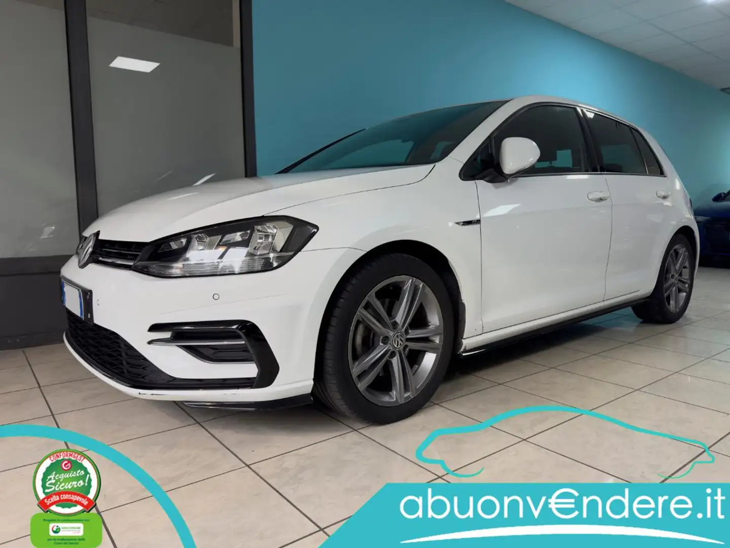 Volkswagen Golf 1.5 TSI 5P Sport R-LINE Tech UNICO PROPRIETARIO Wit - 1