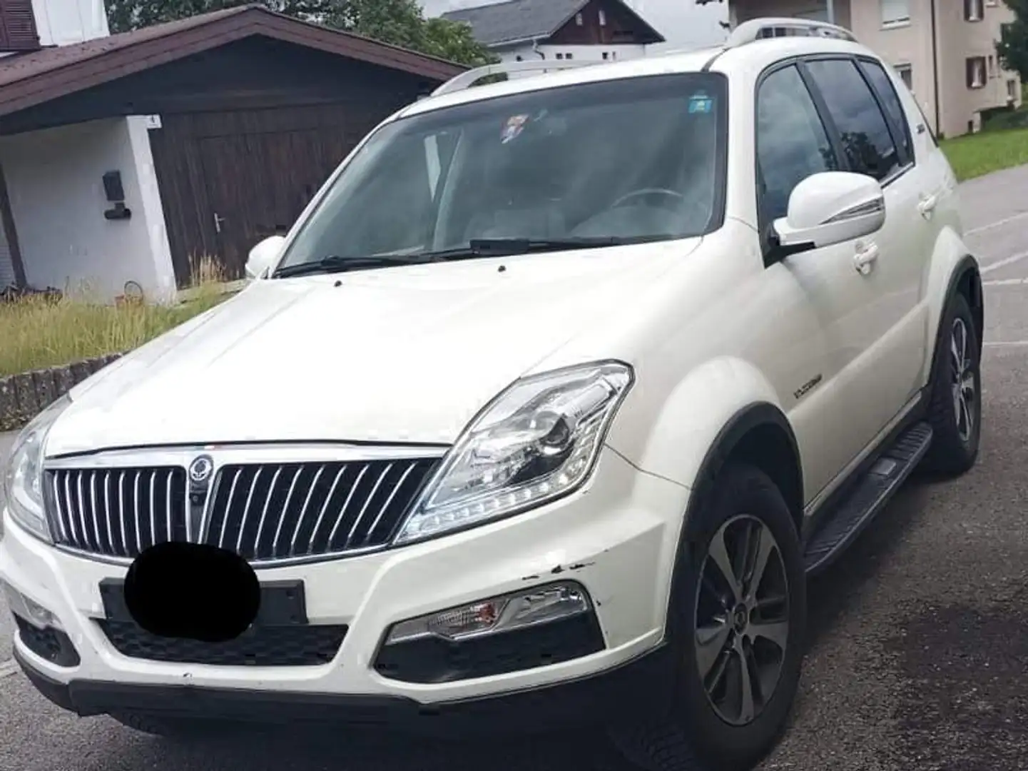 SsangYong Rexton Rexton Top 4WD Aut. Top Weiß - 1