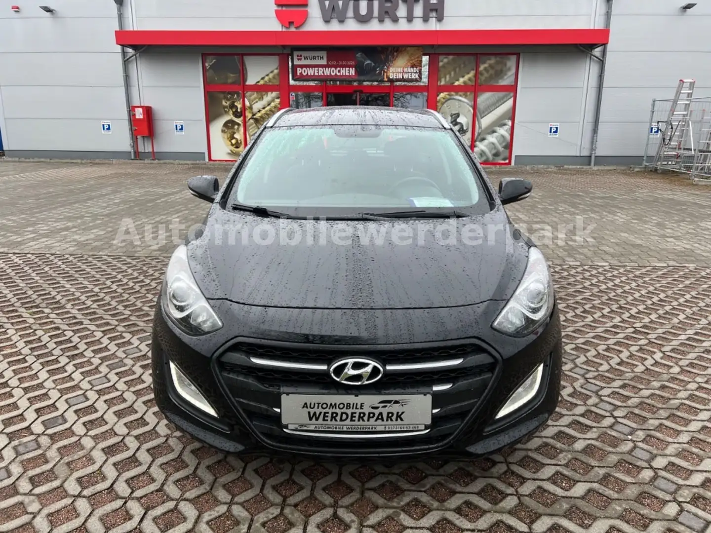 Hyundai i30 cw Trend Schwarz - 2