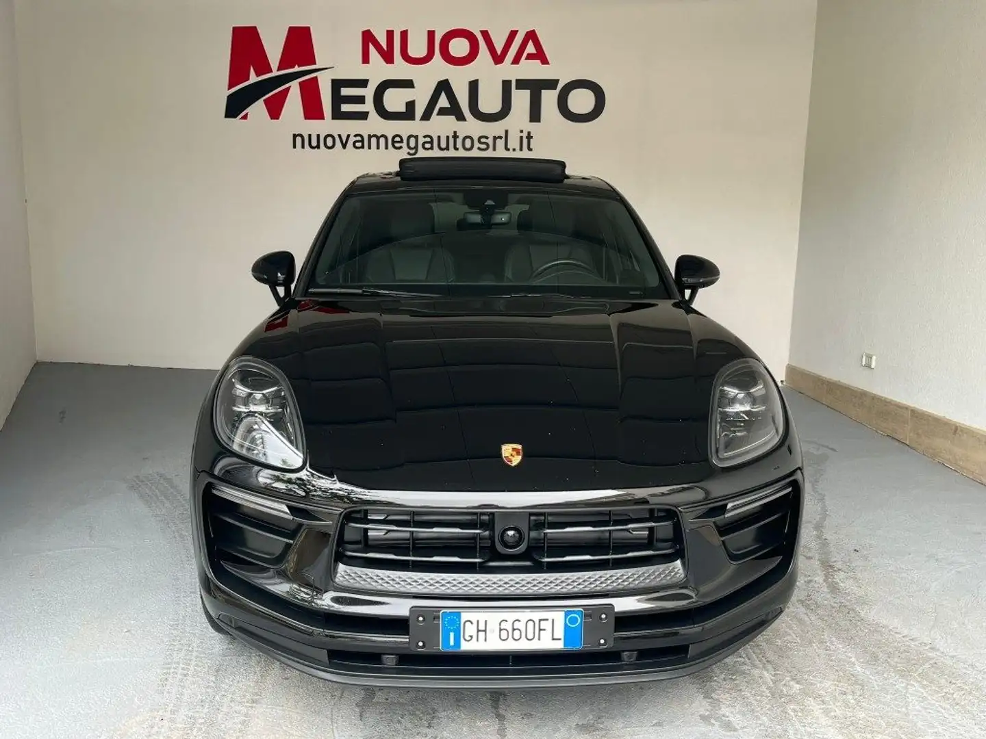 Porsche Macan 2.0 Nero - 2