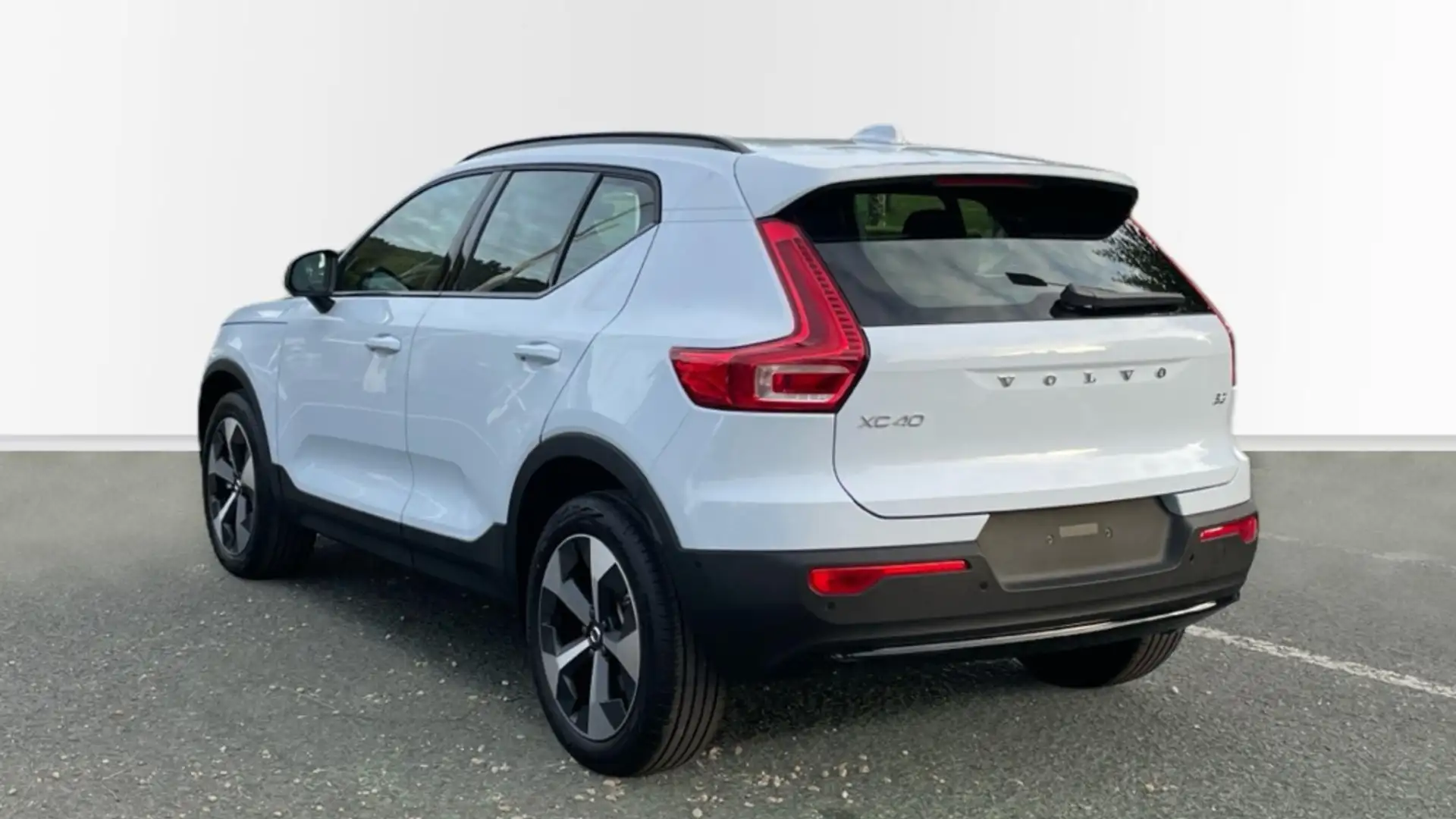 Volvo XC40 B3 Ultra Aut. Azul - 2