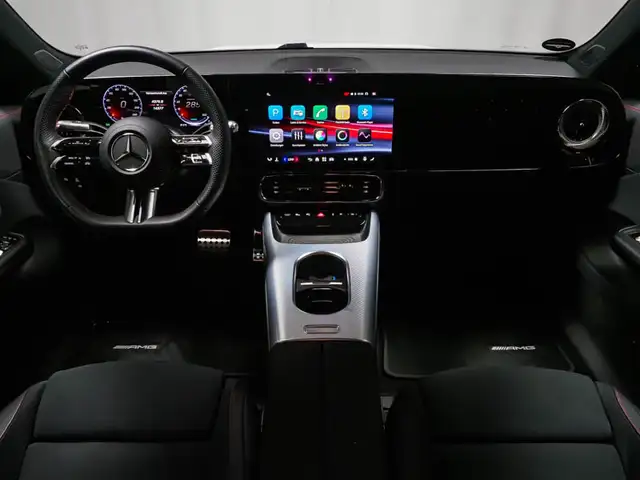 Mercedes-Benz Cla view 7